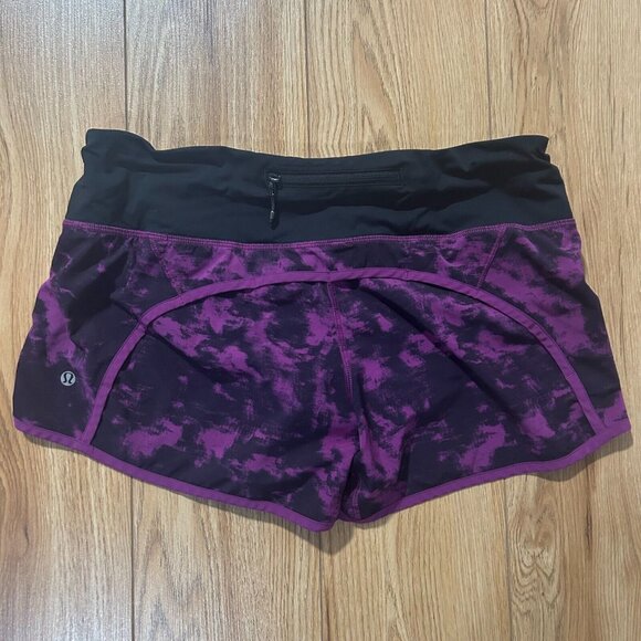 Lululemon Run Times Speed Breezie Shorts Size 8 Purple Black Tie Dye Sporty Run - Picture 3 of 4